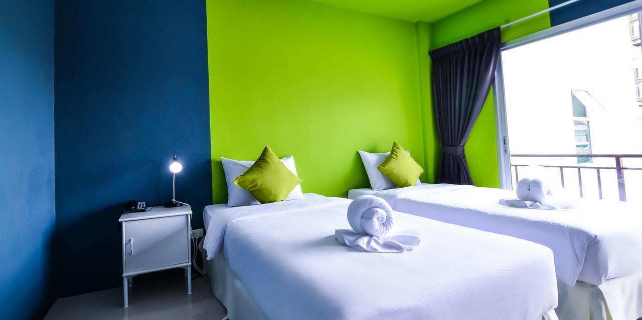 Hotell Two Color 2*