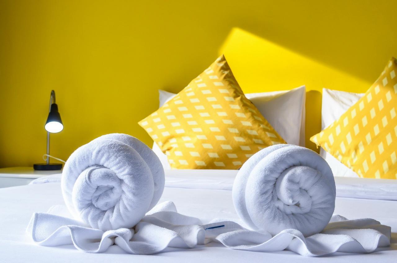 Two Color Hotell 2*