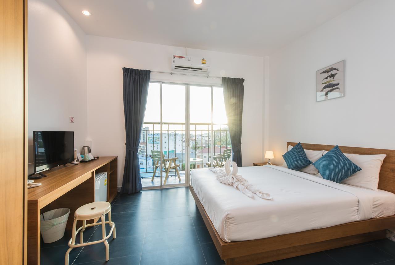 Two Color Hotell 2*